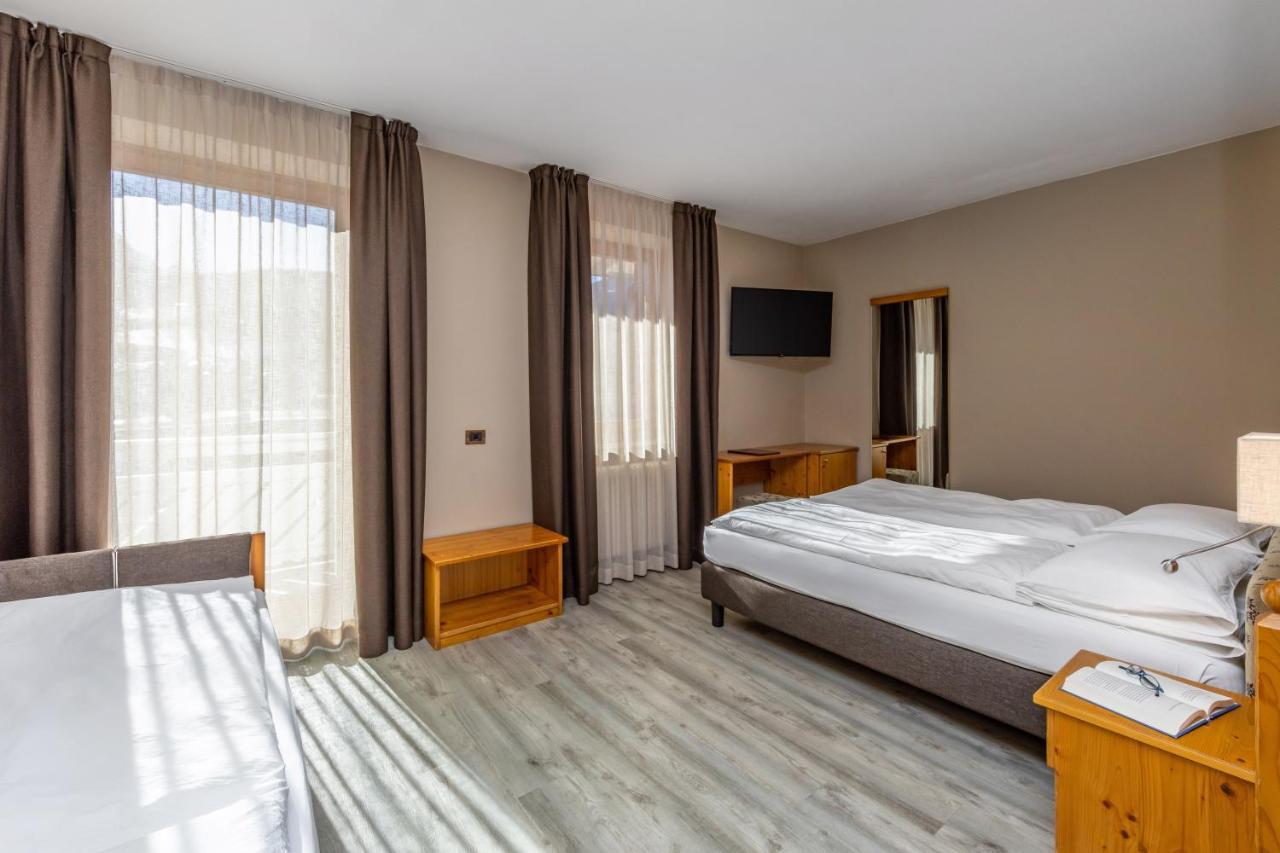 Hotel Vittoria - Ricarica L'Anima Dimaro Buitenkant foto