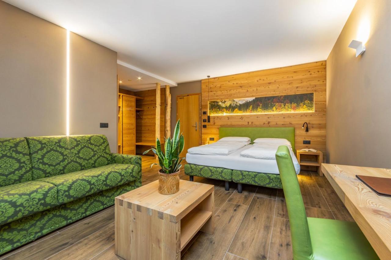 Hotel Vittoria - Ricarica L'Anima Dimaro Buitenkant foto