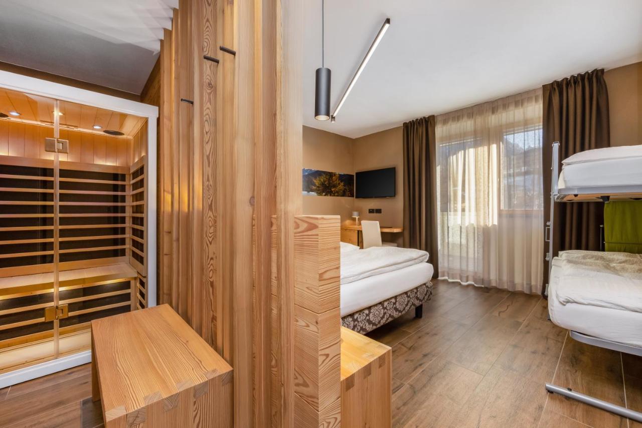 Hotel Vittoria - Ricarica L'Anima Dimaro Buitenkant foto